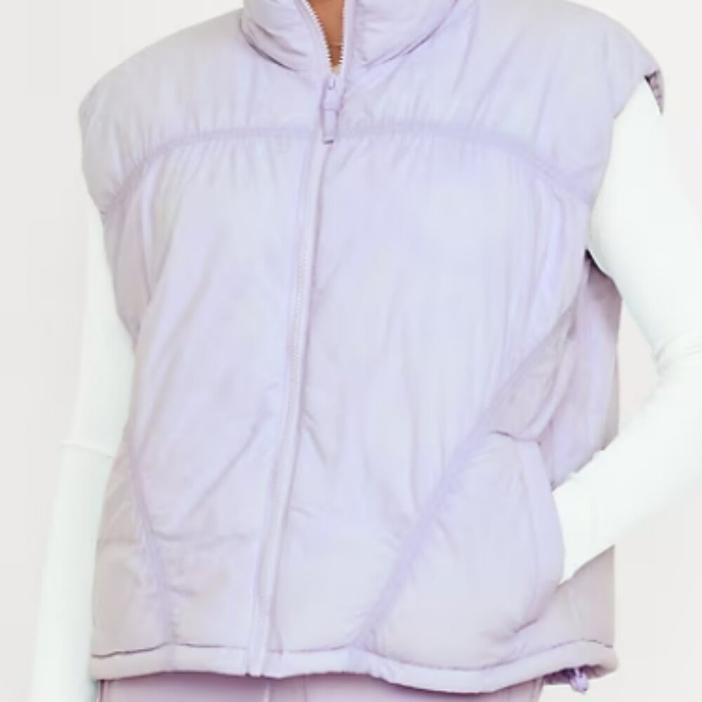 Quilted Lilac Purple Cropped Zip Vest - Medium